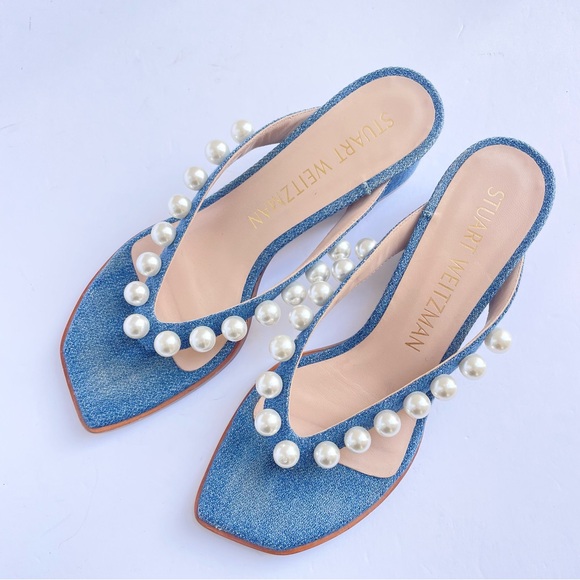 $450 STUART WEITZMAN Goldie 50 Pearly Stud Denim Sandals SLIDE THONG - Picture 2 of 5